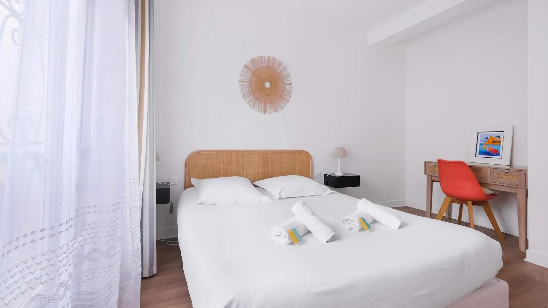 A027 - Appartement Moderne - Pres De La Plage Antibes 0*,  France